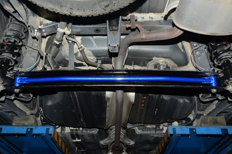Rear Torsion Bar Toyota Corolla/altis/auris, Sienta, Wish - Image 9
